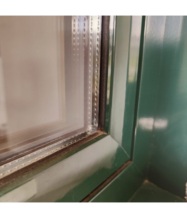 82x95 Fenêtre alu simple DV + volet...