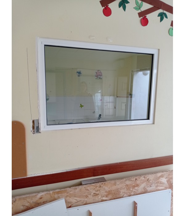 120 x 80 Baie fixe alu simple vitrage