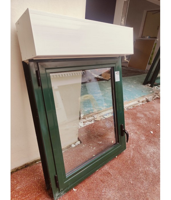 82x95 Fenetre simple alu DV + volet...