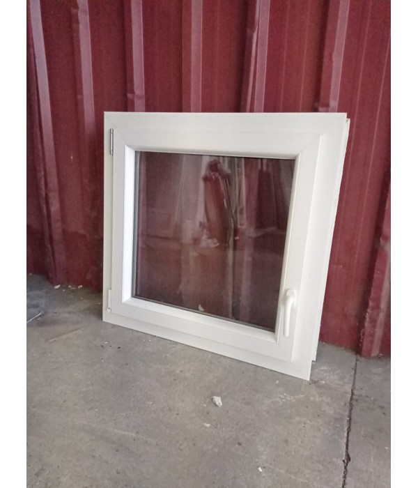 85 x 82 fenêtre DV oscilot- battante 