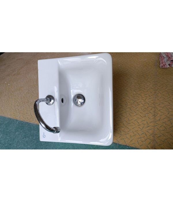 44x35.5 Lave main céramique