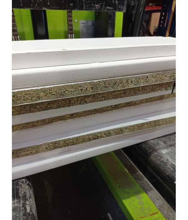 8 planches aggloméré hydro 