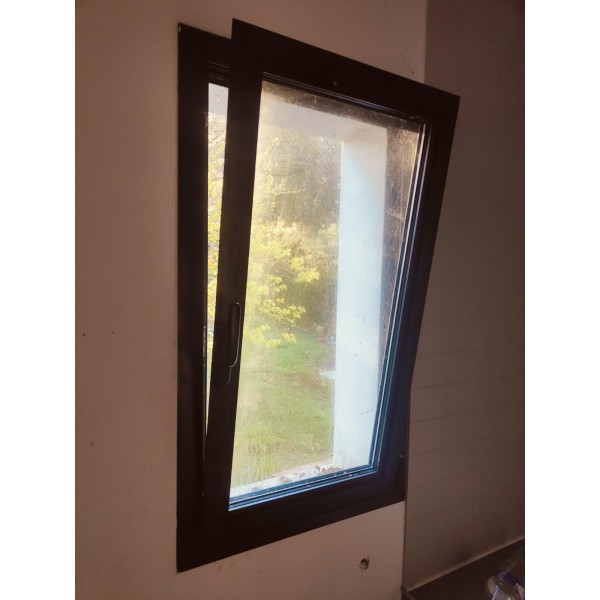 63x112 Fenêtre oscillo...