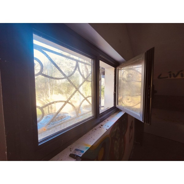 128x77 Fenêtre double...