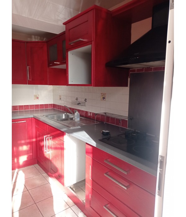 Cuisine semi équipée