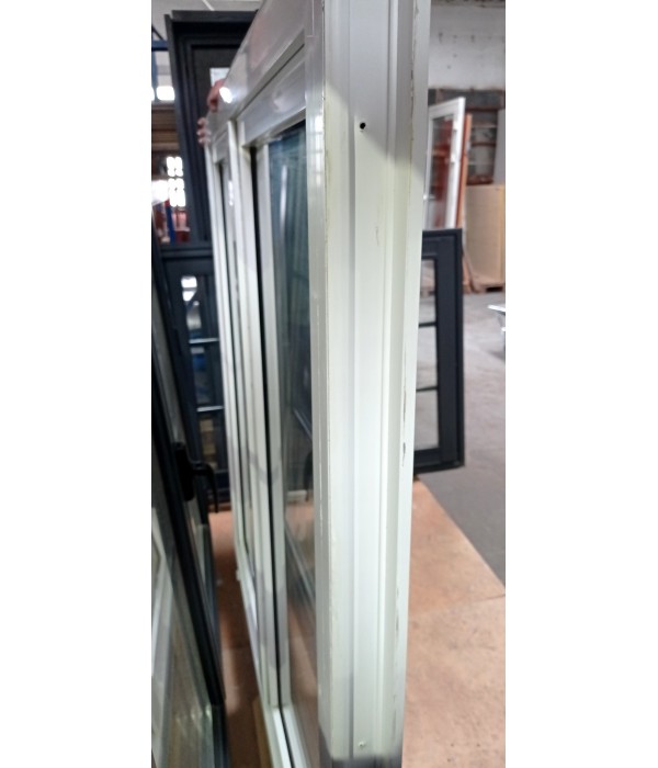 138 x 135 Fenêtre PVC Menisol