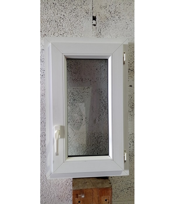 45 x 75,5 Fenêtre PVC 