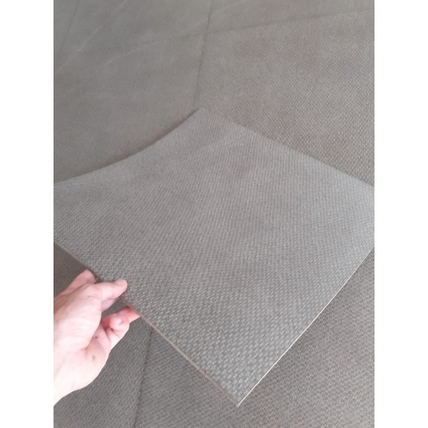 Dalles autoplombantes PVC...