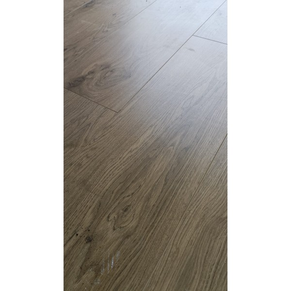 40m2 Parquet stratifié