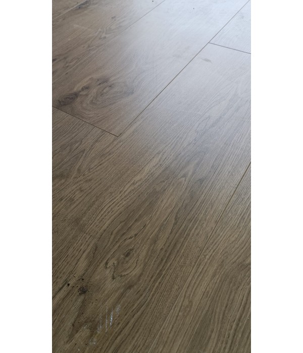 40m2 Parquet stratifié