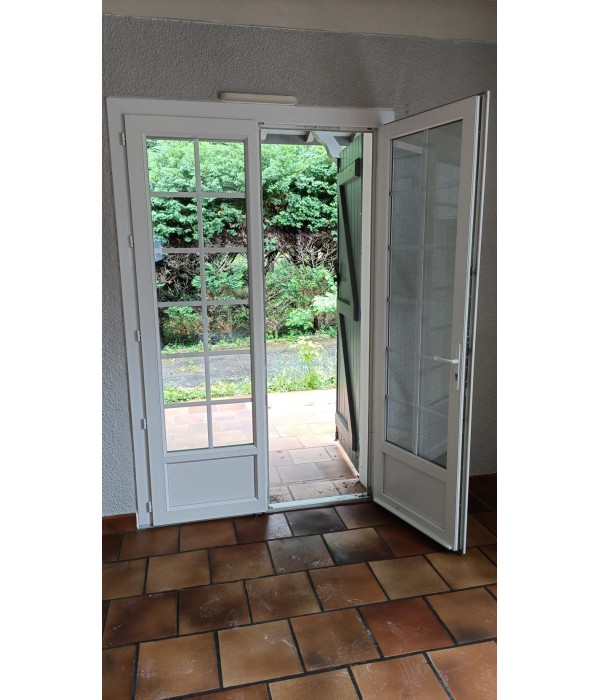 137x222 Porte fenêtre PVC double...