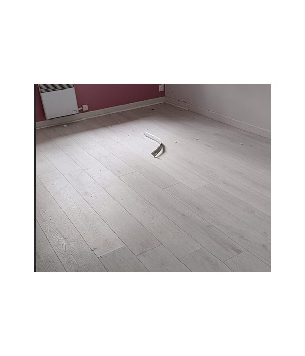 10m2 Parquet stratifié beige