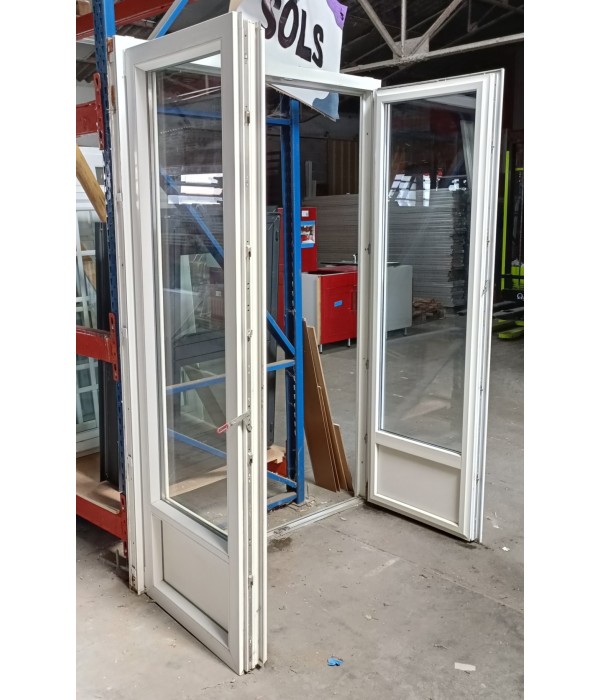Fenêtre PVC 145 x 218