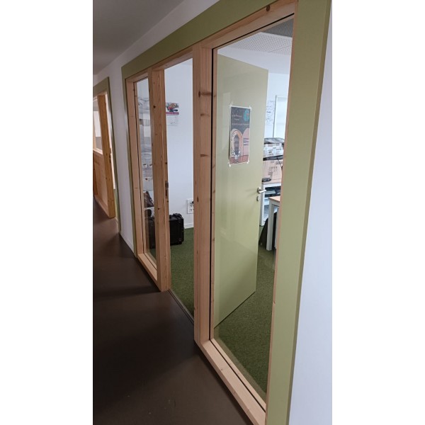 270x210 Porte bois avec...