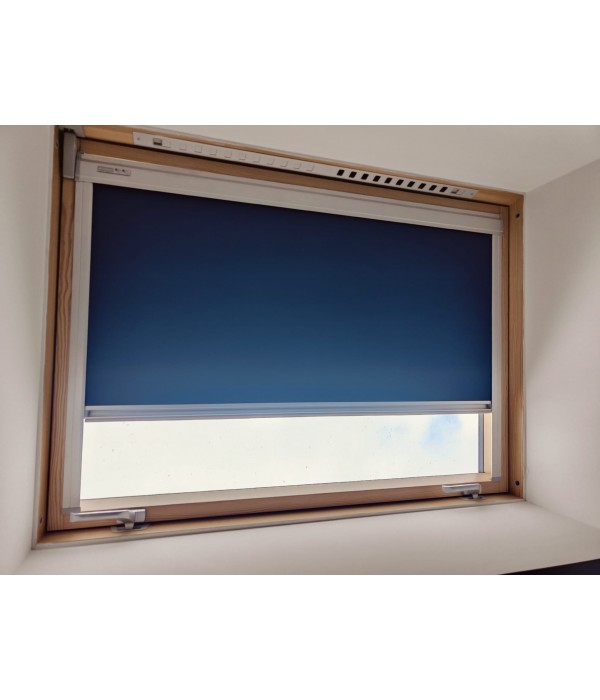 134x98 Velux bois avec store motorisé