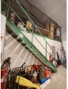 Escalier acier vert