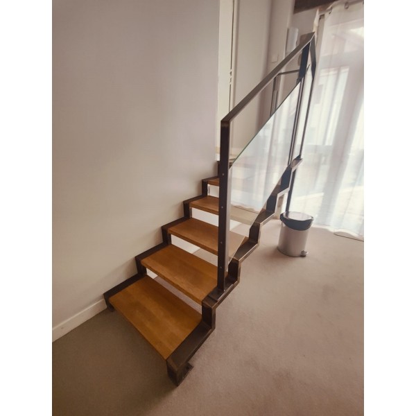 Escalier acier et bois