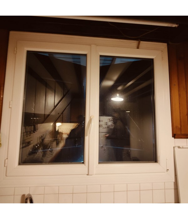 135x120 Fenêtre PVC DV oscillo battante
