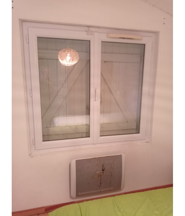 136x126 Fenêtre PVC DV