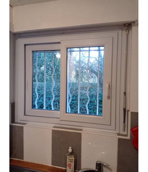 110x95 Fenêtre coulissante PVC DV