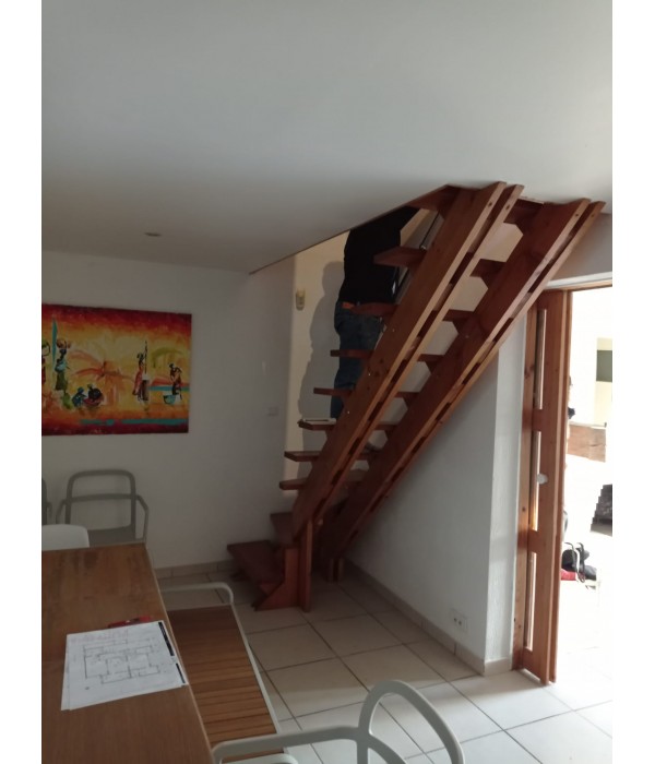 Escalier bois quart tournant