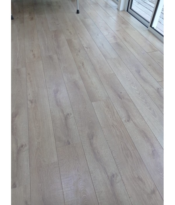Parquet bois stratifié 22m2