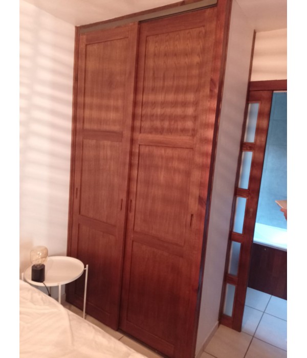 Façade dressing bois