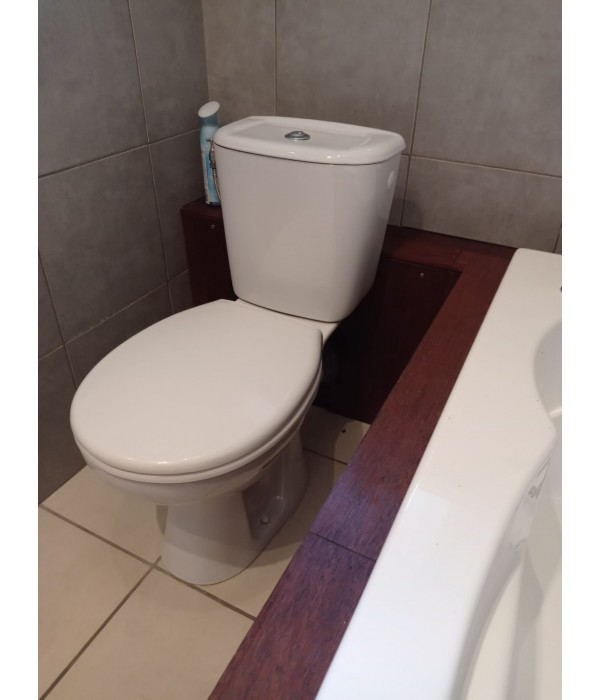 WC sur pieds