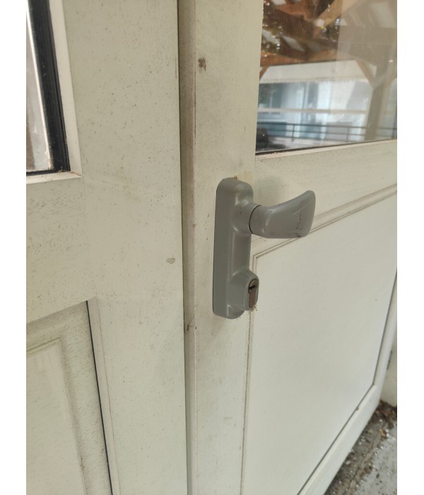 185x218 porte tierce de secours bois