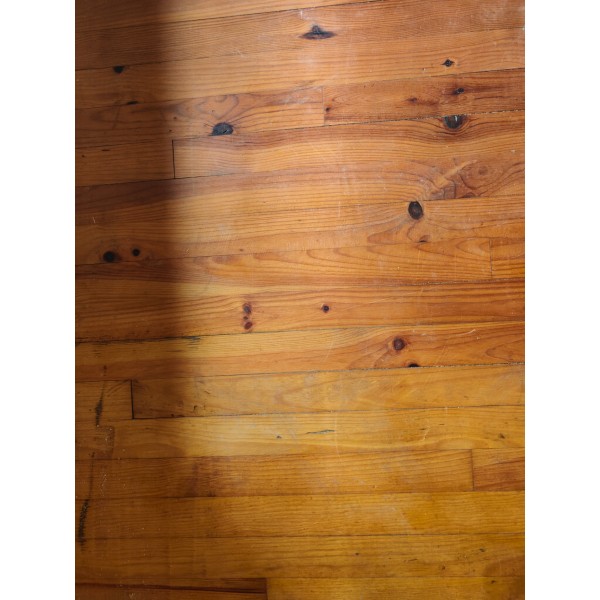 25 m2 parquet pin massif (LOT)