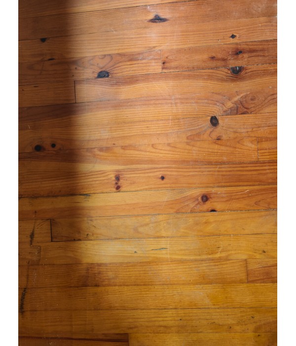 25 m2 parquet pin massif (LOT)