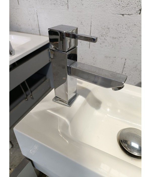 Meuble vasque + robinetterie