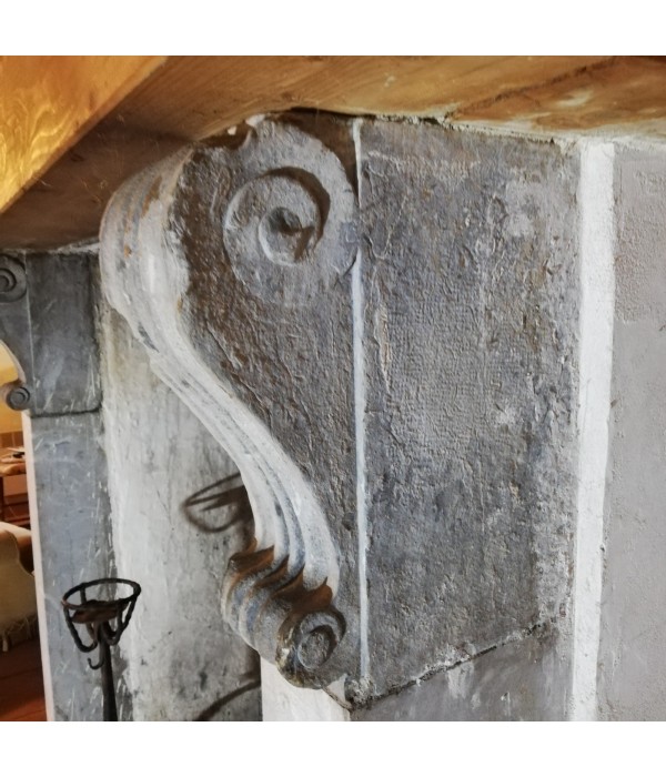 Cheminée pierre de taille